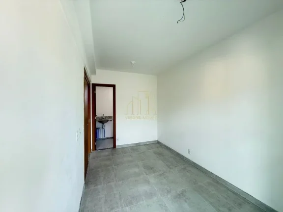 Imagem 1 Quarto à Venda em Praia do Flamengo | Nascente | 130m da Praia | All Privilege