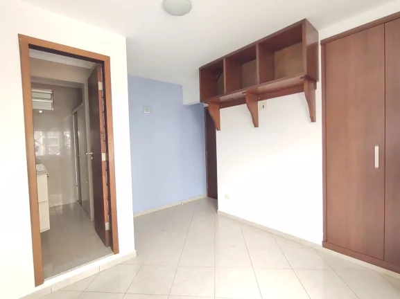 Imagem Apartamento No Jardim Paulista, 2 Dormitórios ( 1 suíte), 1 vaga de garagem ( prédio com manobrista e portaria 24hs). Excelente Localização