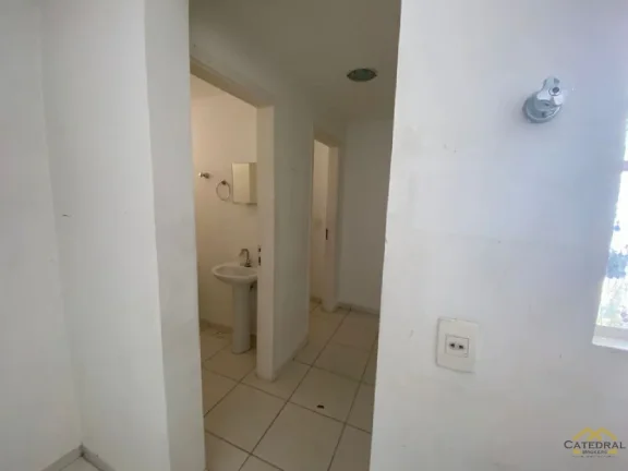 Imagem Salão à Venda com 484m² - Jardim Ana Maria - Jundiaí/SP