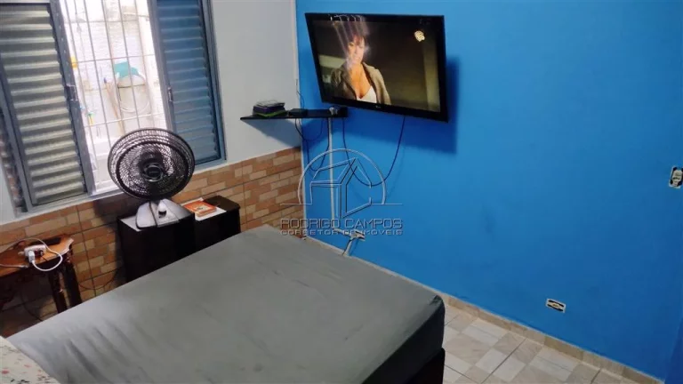 Imagem Espaçosa Casa Geminada 2 Quartos no Tupi - Praia Grande SP