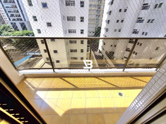 Imagem PITANGUEIRAS- UMA QUADRA DA PRAIA , LOCALIZAÇÃO ESPETACULAR , 02 VAGAS DE GARAGEM NO PRÉDIO.
