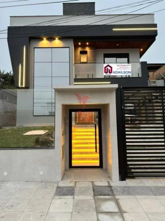 Imagem Casa à venda com 3 quartos sendo 3 suítes no Estreito/ Florianópolis, SC - Brasil