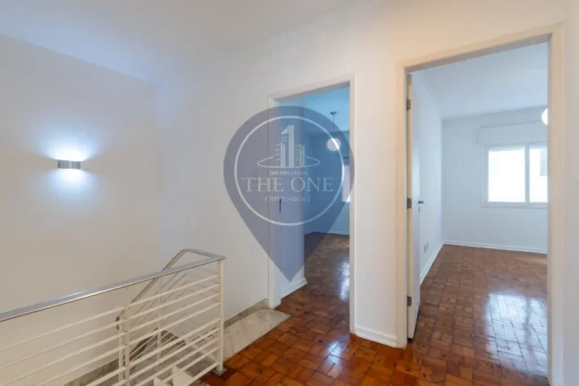 Imagem Imperdível: Casa à venda em São Paulo-SP no Jardim Vera Cruz com 2 quartos, 1 suíte, 2 salas, 4 banheiros, 2 vagas e 192m²