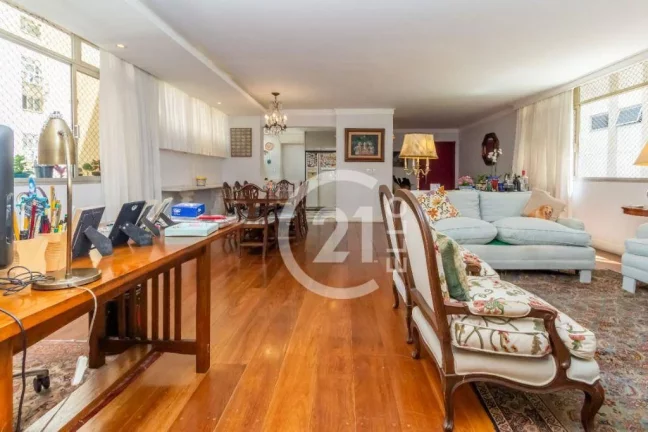 Imagem Jardins, parte plana, 183m²