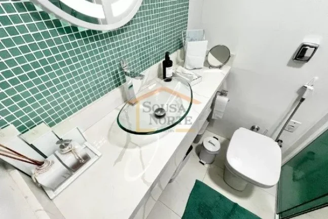 Imagem Apartamento com 96 m². Possui 3 dormitórios, sendo 1 suíte, 2 banheiros, sala ampla com boa ilumi...