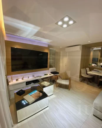 Imagem Apartamento nas Perdizes com 2 quartos ( 1 suite ) e 2 vagas, 69 m2.
