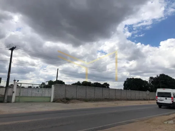 Imagem Terreno frente de rua, todo murado para locação!