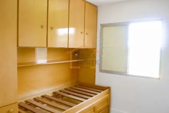 Imagem Apartamento originalmente com 4 dormitórios, sendo 1 suíte, 1 dos dormitórios e banheiro foram tr...