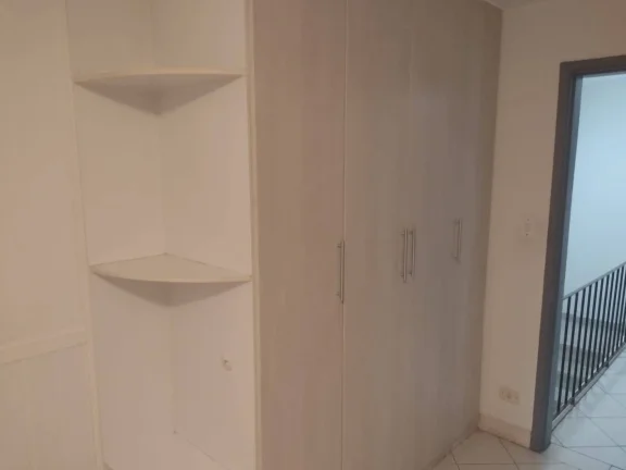 Imagem Sobrado Vila Sônia - 220M², 3 Dorms, 2 Suítes, 2 Salas, Lavabo, 2 Vagas.