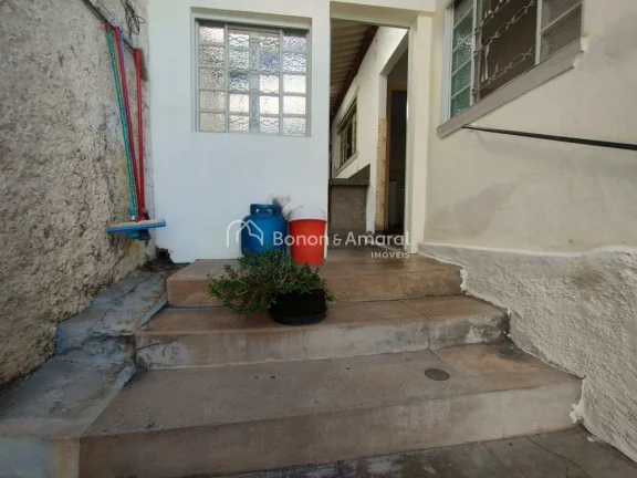 Imagem Casa à venda no Bairro Vila Nogueira, Campinas/SP, em localização tranquila e segura, a apenas um...