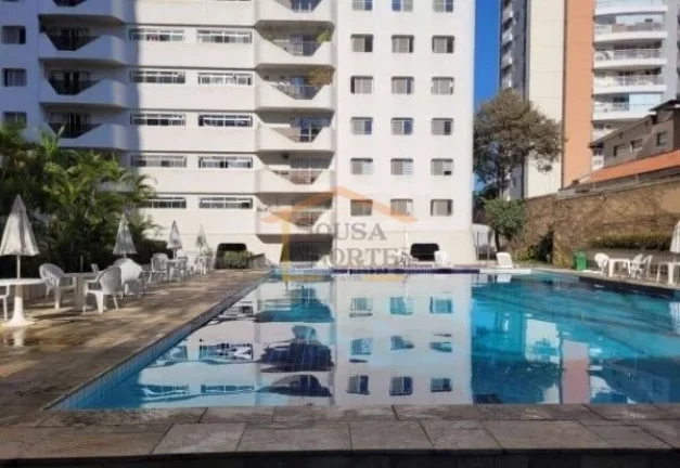 Imagem Apartamento com 120 m² de área útil. Conta com 3 dormitórios, sendo 1 suíte, além de um quarto...
