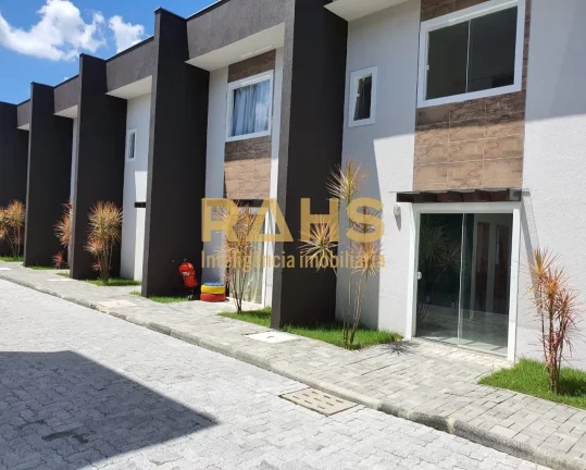 Imagem Geminado a venda, no bairro Vila Nova em Joinville, com 3 dormitórios, sendo 1 suíte, 1 salas, coz...