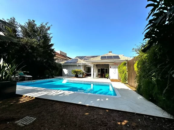 Imagem Chegando por aqui uma das casas mais lindas que já vi