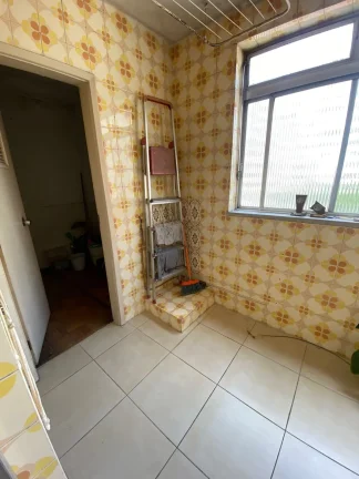 Imagem Apartamento 200 M², 4Q, 1 Suíte, Sala 2 Ambientes, 3 Banheiros, 2 Vagas, 631 Metros da estação do metrô, Brinquedoteca, Playground, Salão de Festas.