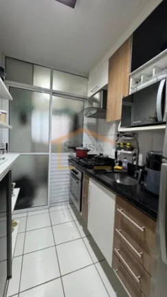 Imagem Apartamento com 62m², dispõe de 3 dormitórios, sendo 1 suite, sala para dois ambientes, varanda, ...
