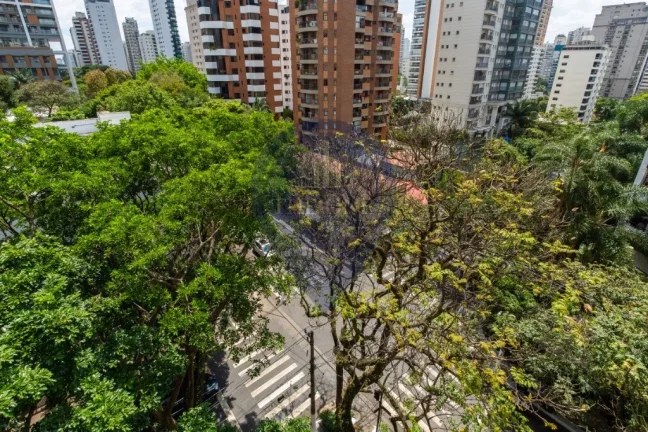 Imagem Apartamento de luxo na Vila Uberabinha, São Paulo-SP, com 3 quartos, 3 suítes e 171m² de área.