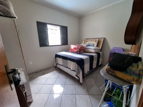 Imagem Linda casa com área gourmet e piscina