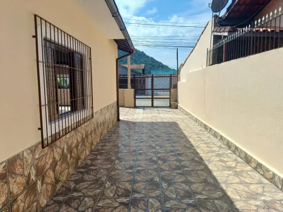 Imagem Casa com 3 dorms, Itaóca, Mongaguá - R$ 400 mil, Cod: 2329