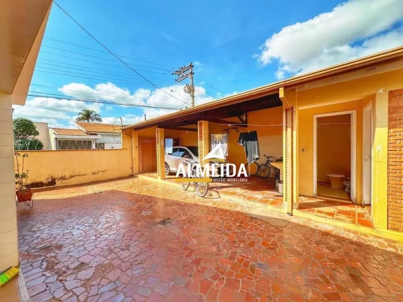 Imagem Casa com 3 dormitórios à venda, 200 m² por R$ 500.000,00 - Centro - Santa Gertrudes/SP