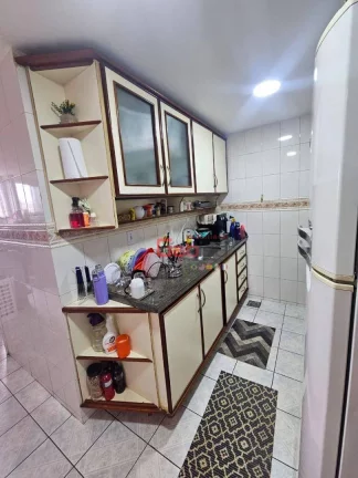 Imagem Apartamento com 3 dormitórios à venda, 100 m² por R$ 520.000 - Braga - Cabo Frio/RJ