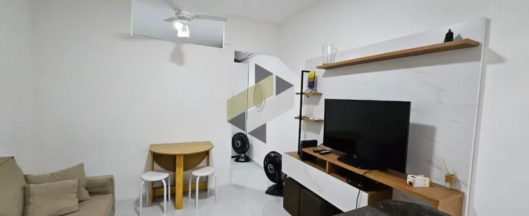 Studio para Venda em Santos, José Menino, 1 banheiro, 1 vaga