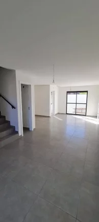 Imagem CASA RESIDENCIAL em BARRA VELHA - SC, CENTRO