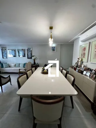 Apartamento | Ponta da Terra | 3 Suítes | 112M2 | Varanda | DCE | 2 Vagas