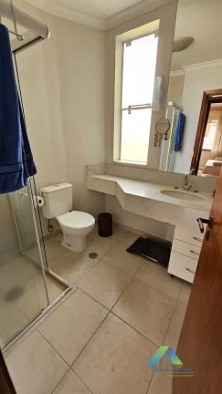 Imagem Sobrado em condomínio fechado com 4 dormitórios e 5 vagas em Vila das Mercês/SP!