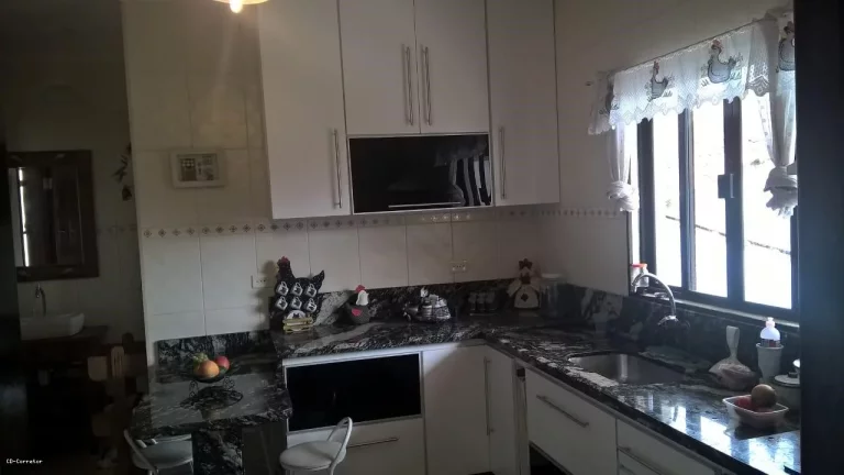 Imagem Sobrado para Venda em Ribeirão Pires / SP no bairro Bocaina
