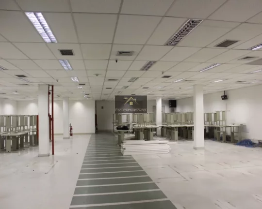 Imagem PRÉDIO BARRA FUNDA VENDA LOCAÇÃO TERRENO 3.009,00 M CONSTRUÍDA 2.737,00 M 14 VAGAS 11 BANHEIROS ENTRADA CONTROLADA LAUDO BOMBEIRO OK FÁCIL ACESSO
