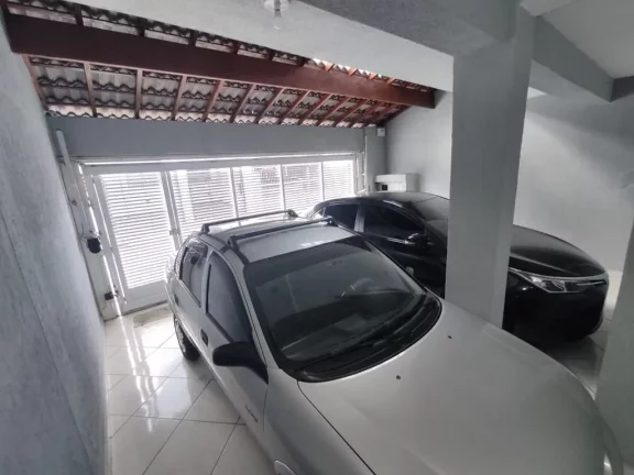 Imagem Sobrado com 4 dormitórios à venda, 296 m² por R$ 875.000,00 - Vila Paiva - Suzano/SP