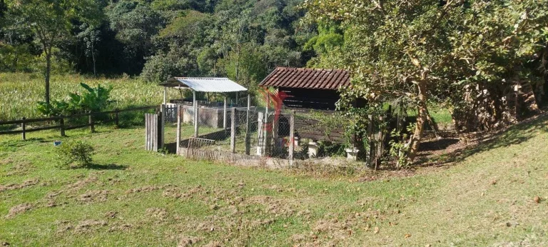 Imagem Chácara com quase 5 Alqueires, Pastagem, dois lagos, capela,no bairro Rio do Peixe