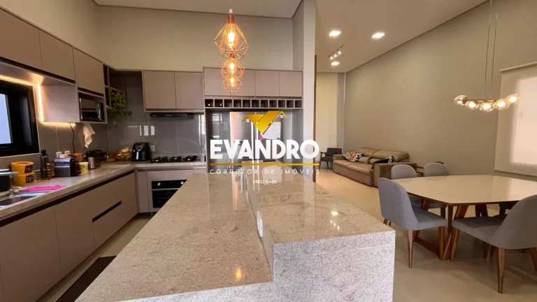 Imagem Casa em Condomínio para Venda em Cuiabá / MT no bairro Jardim Imperial