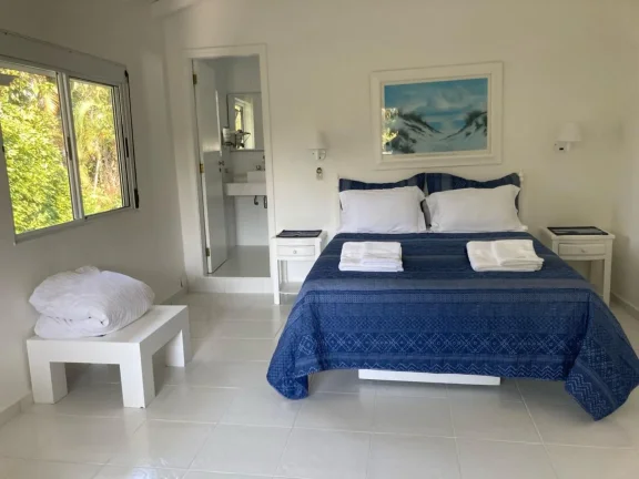 Imagem Casa de Luxo à Venda em Riviera de São Lourenço - 4 Quartos, 3 Suítes, 180m² - Riviera Módulo 20