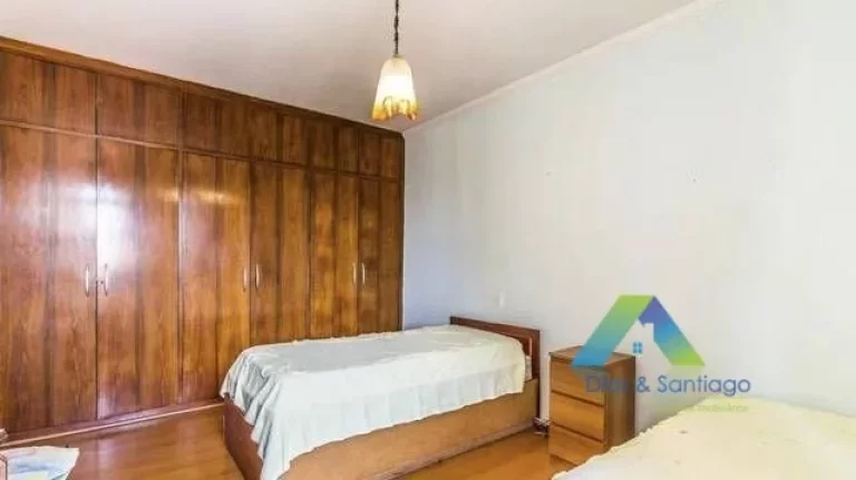 Imagem Lindo apartamento em área nobre, 3 dormitórios sendo 1 suíte, excelente localização. Venha conhecer!