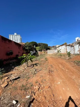 Imagem VENDE-SE TERRENO COMERCIAL NO CENTRO