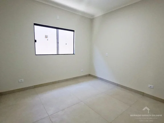 Imagem Casa Térrea moderna fino acabamento à venda na Vila Taquarussu