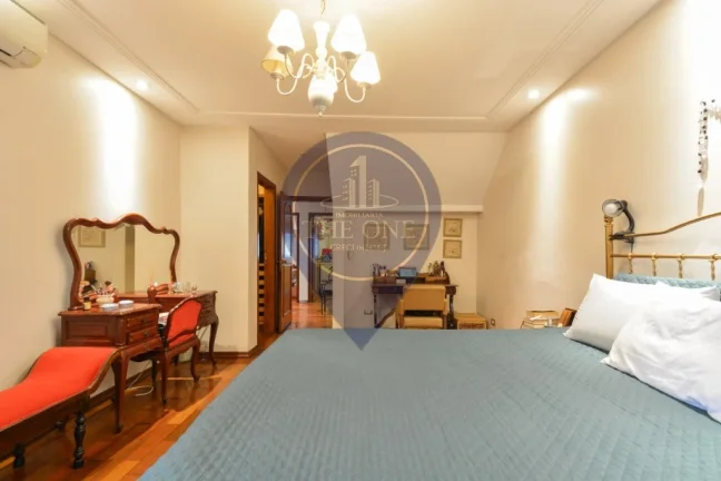 Imagem Imperdível: Casa à venda ou locação em São Paulo-SP, Cambuci! 3 quartos, 1 suíte, 2 salas, 3 banheiros, 3 vagas, 300m².