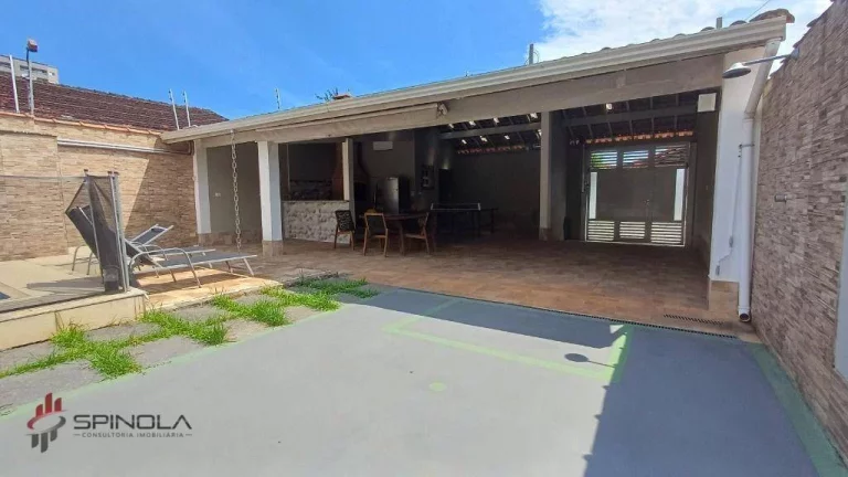 Imagem Sobrado com 3 dormitórios à venda, 211 m² por R$ 890.000,00 - Jardim Real - Praia Grande/SP
