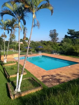 Imagem Chácara de Luxo para Locação em Sorocaba-SP, Jardim Josane: 3 Quartos, 1 Suíte, 3 Salas, 4 Banheiros, 10 Vagas, 920m².