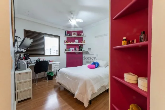 Imagem Apartamento a venda, Perdizes, 244m², 4 dormitórios, 3 suites, 4 vagas fixas, lazer completo, varan