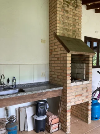 Imagem Ótima casa com 2 dts- 2 terrenos- reformada- Jardim Carolina- Ubatuba- SP