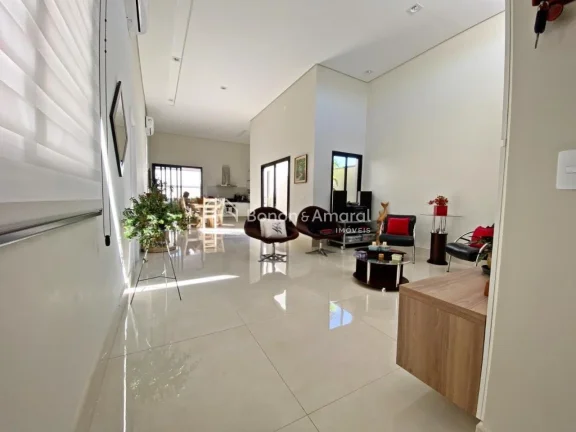 Imagem Com 190 m² de área construída, essa casa térrea encanta pela planta bem distribuída, ambientes ...