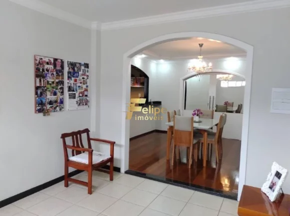 Imagem EXCELENTE CASA DE 03 QUARTOS COM 01 SUÍTE À VENDA EM CRISTÓVÃO COLOMBO, VILA VELHA/ES!