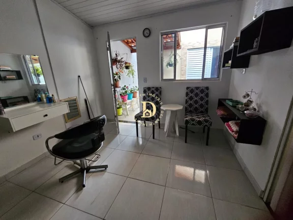 Imagem Casa Térrea - Jardim das Industrias - SJCampos - 3 Dormitórios (1 suíte) - 113m²