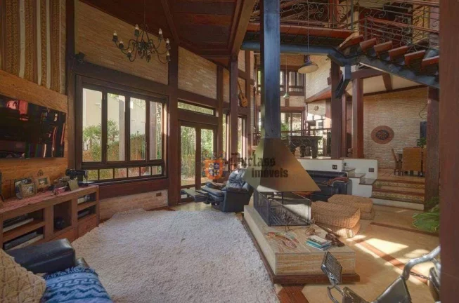 Imagem Sobrado com 3 suítes à venda, 550 m² por R$ 5.500.000 - Morada dos Pássaros - Barueri/SP