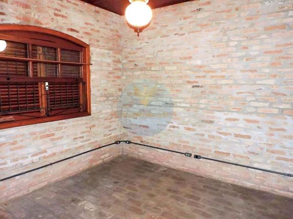 Imagem Casa em Condomínio a Venda no bairro Granja Viana - Jandira, SP