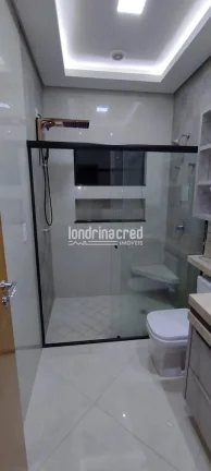 Imagem Excelente residência localizada no Condomínio Morada das Flores (Rosas), em Cambé, oferecendo conforto, segurança