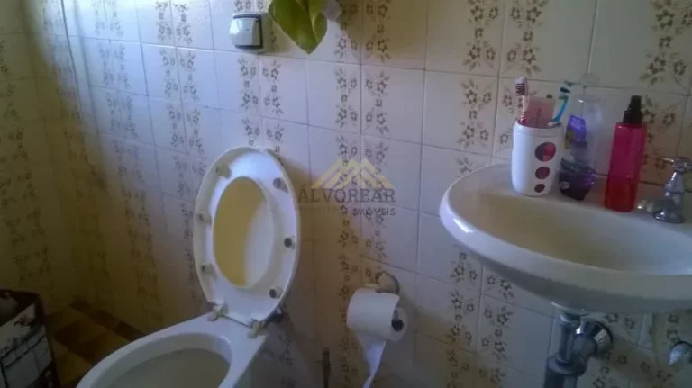 Imagem OPORTUNIDADE IMPERDIVEL, Sobrado à Venda com 03 Dormitórios