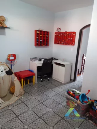 Imagem Sobrado à venda em Condomínio Fechado com 4 suítes e 4 vagas em Vila Moraes, São Paulo/SP